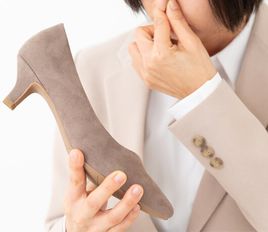 足が臭い原因は？湿熱（しつねつ）体質の改善とおすすめの対処法