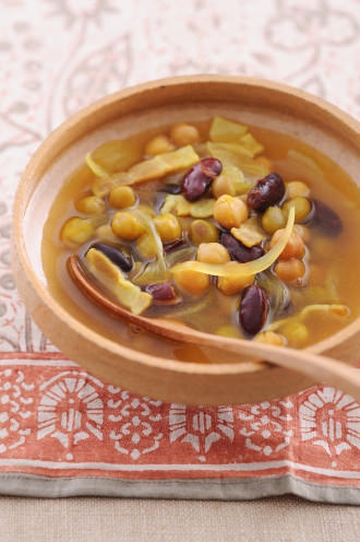 豆と玉ねぎのカレースープイメージ